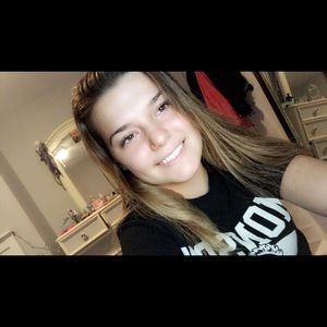 Meet your Posher, Ally